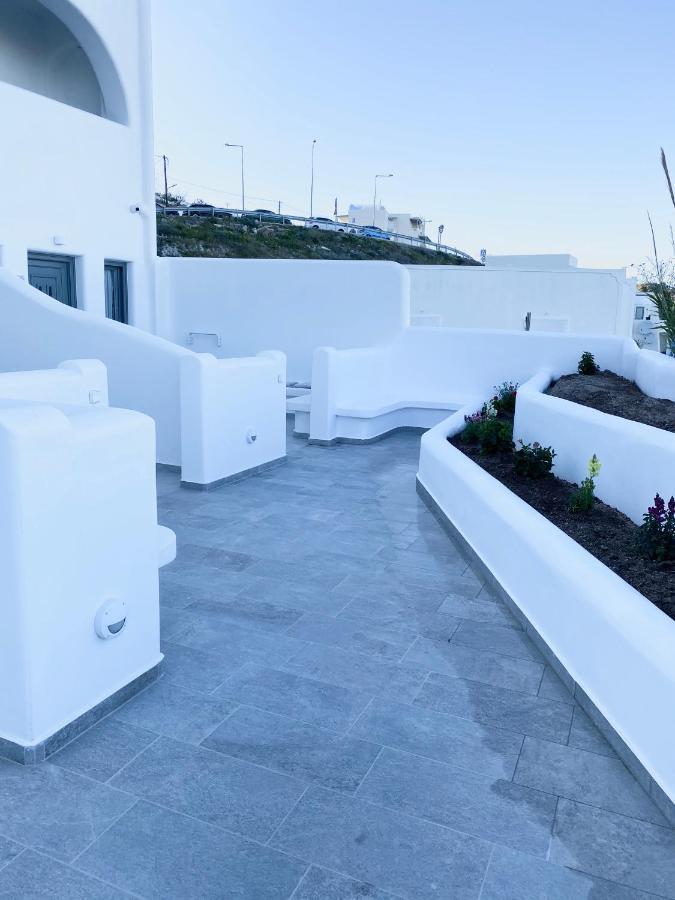 Petran Apartment Фира Екстериор снимка