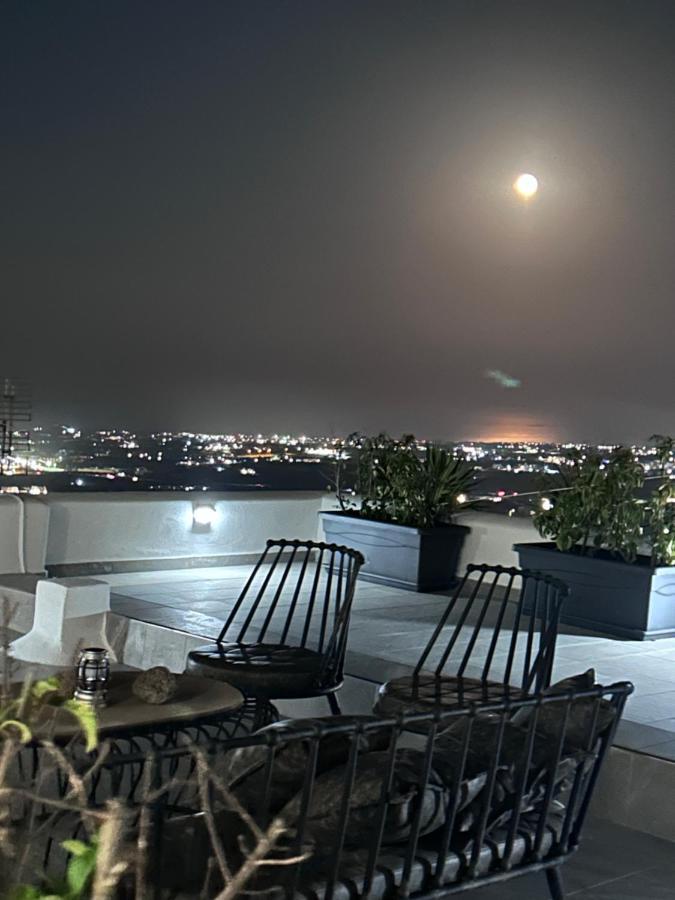 Petran Apartment Фира Екстериор снимка